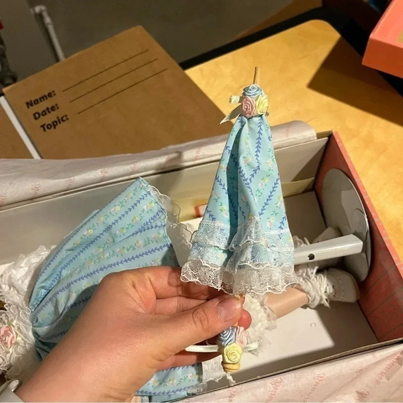 BRINN'S COLLECTIBLE PORCELAIN DOLL: Katie New Condition 1991 NM1551 - Picture 6 of 11